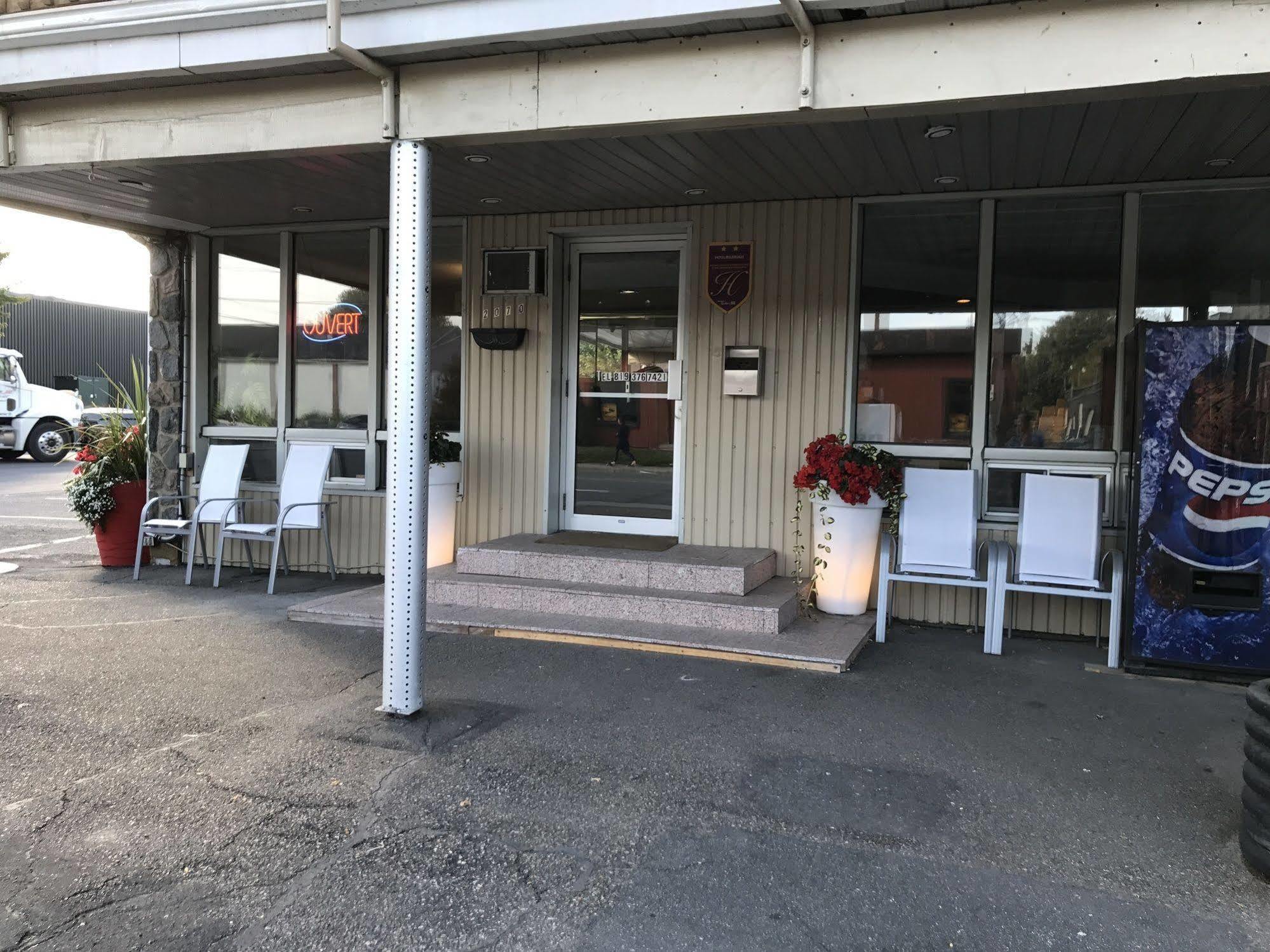 Motel Bellefeuille Trois-Rivieres Exterior foto